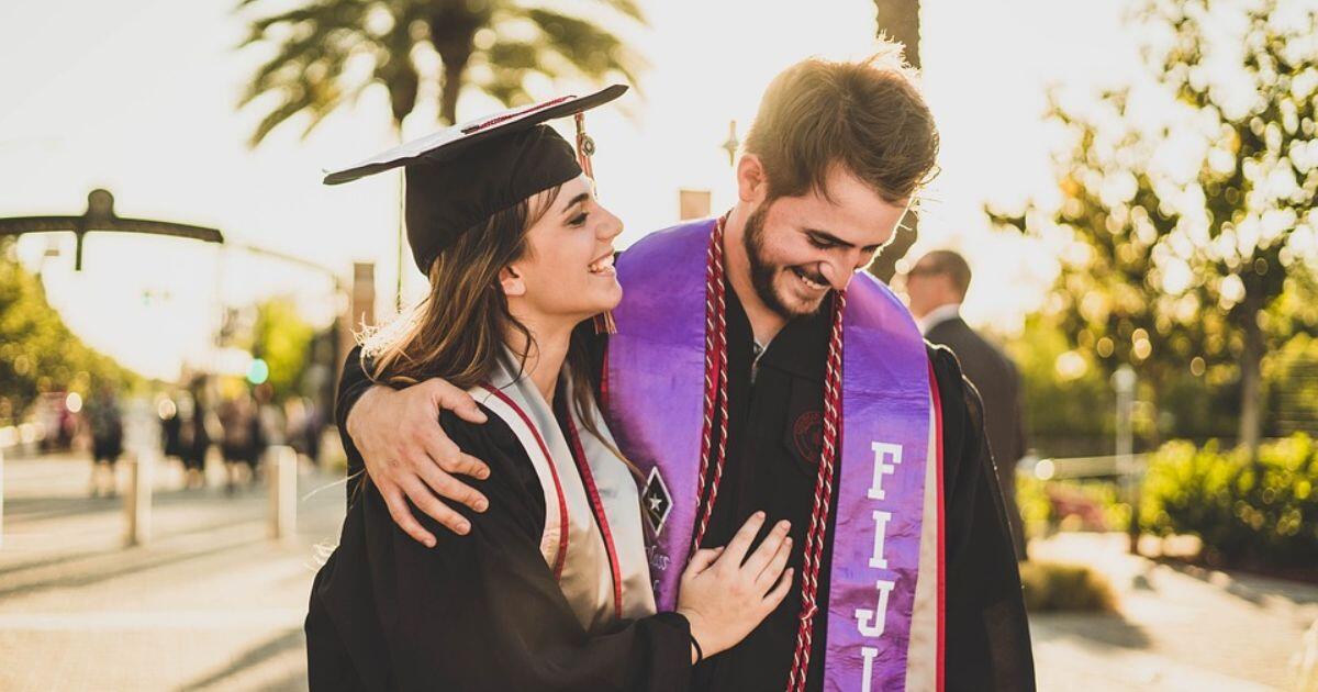 How To Tell Someone You Just Want to Be Friends (219 Examples)